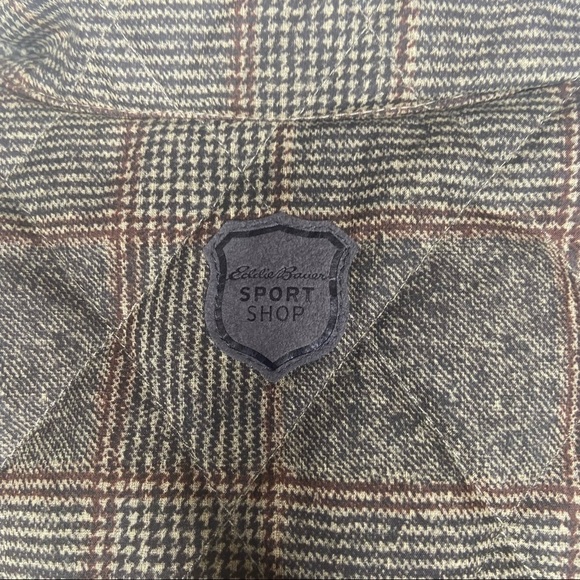 Eddie Bauer Plaid Quilted Vest Size TL - Picture 3 of 15